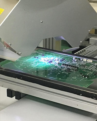 脱毛器ケノン製造工場写真その1